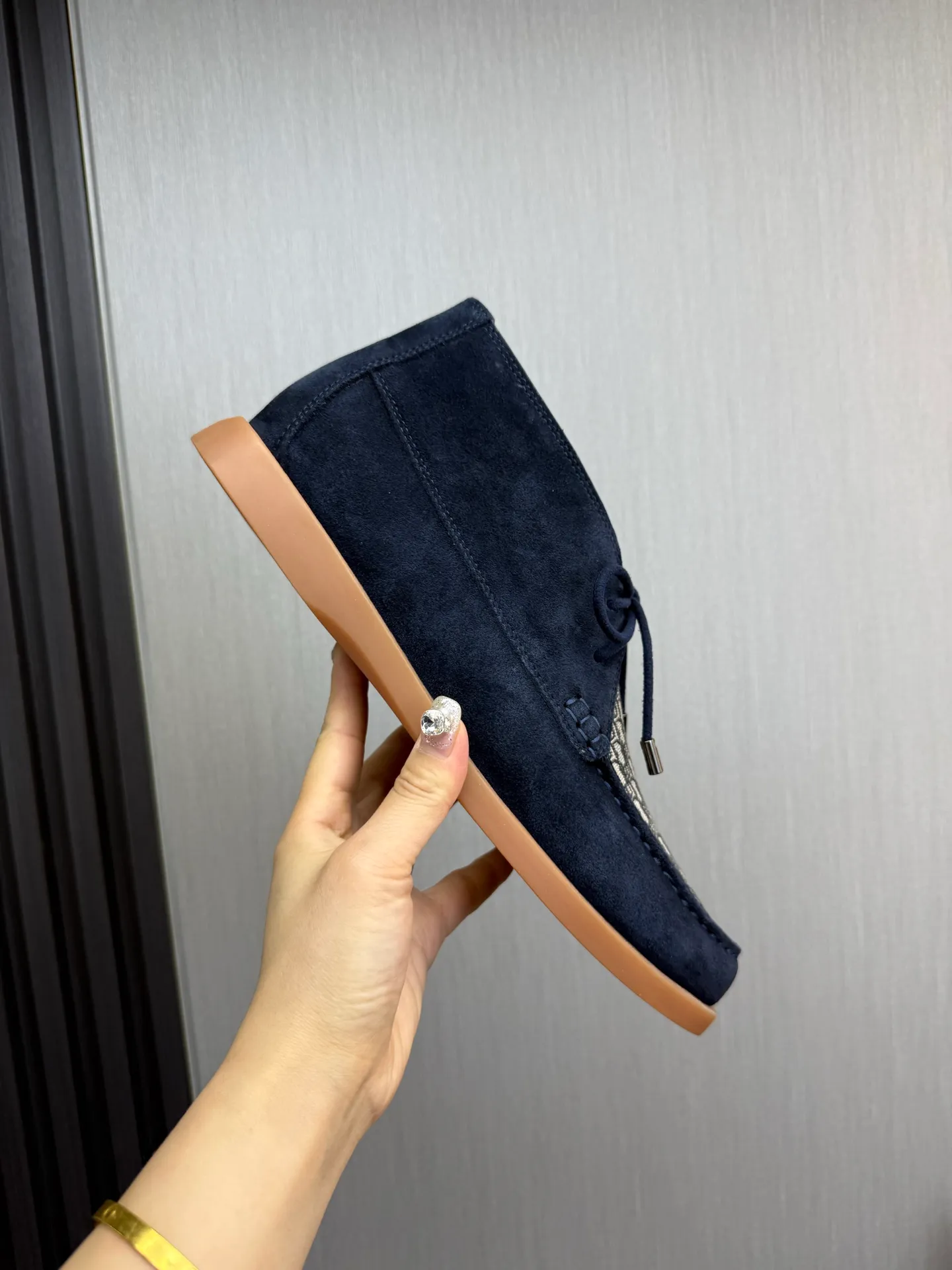 Factory price 620💰 [Dior] Men’s official website na hot sale🔥Imported cowhide + cowhide lining. Original rubber wear-resistant outsole. High quality shipment ⬆️Code number 38-44, (45 customized)
